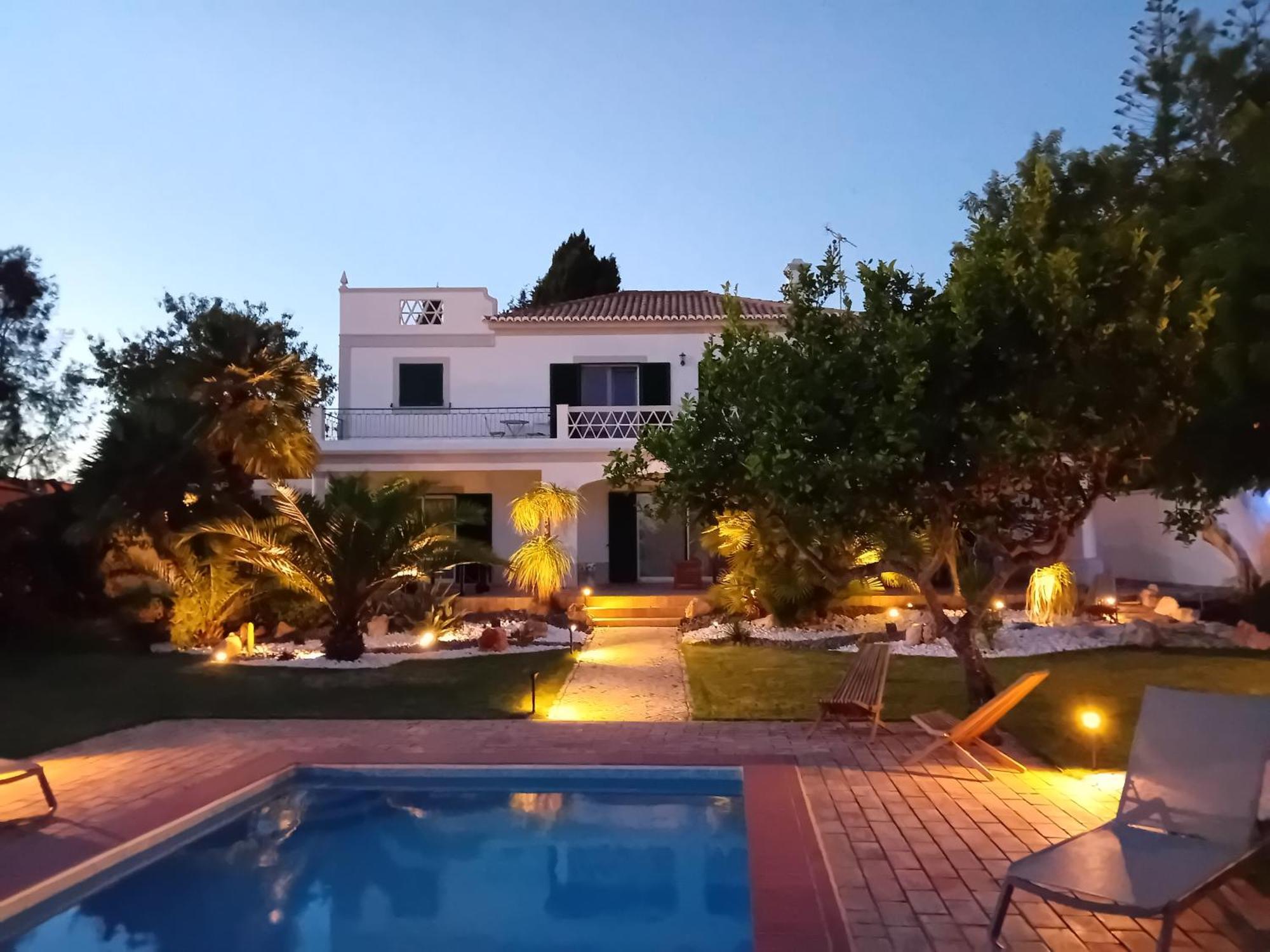 Casa Madeira, Boutique *