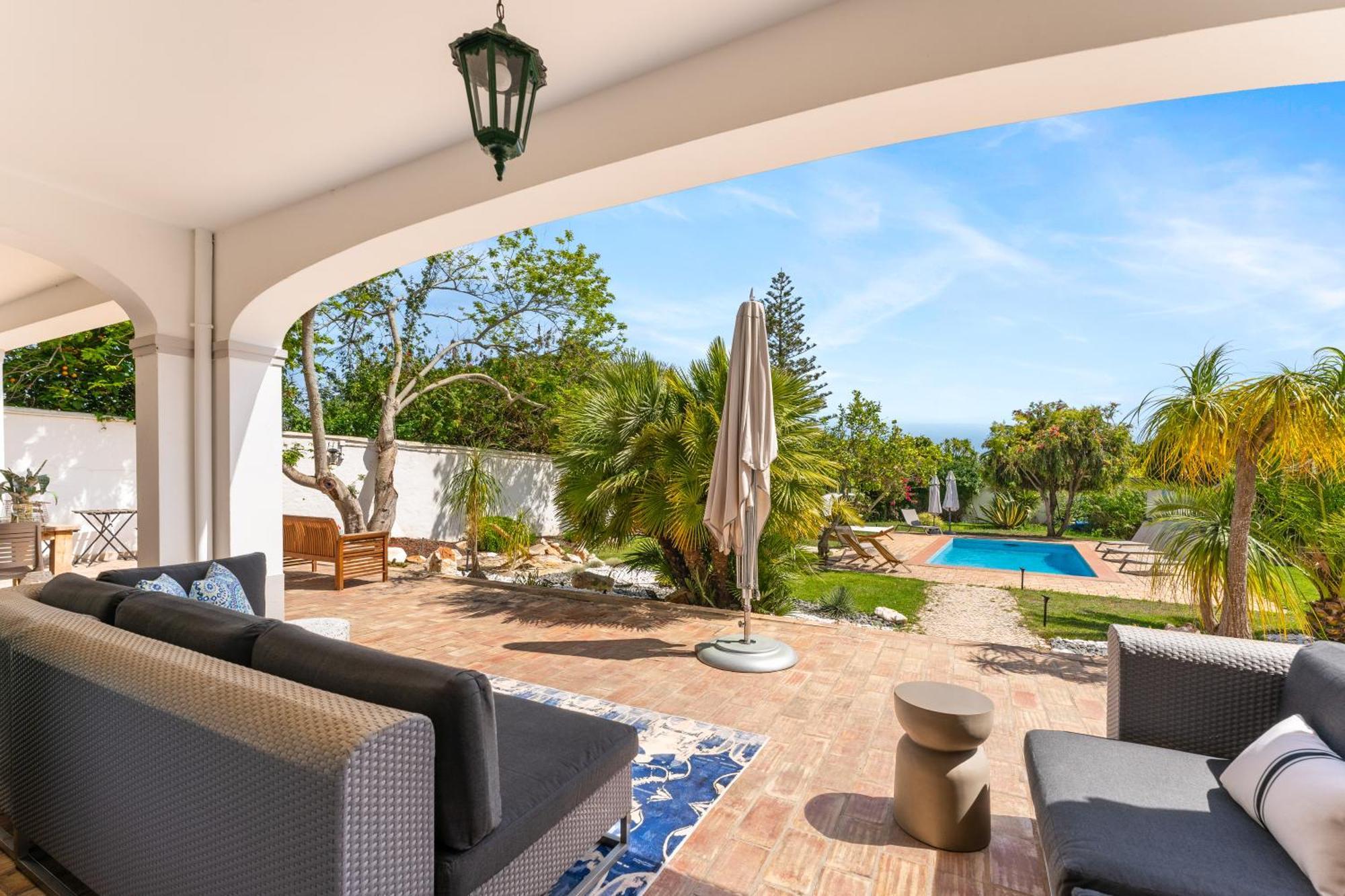 Casa Madeira, Boutique *