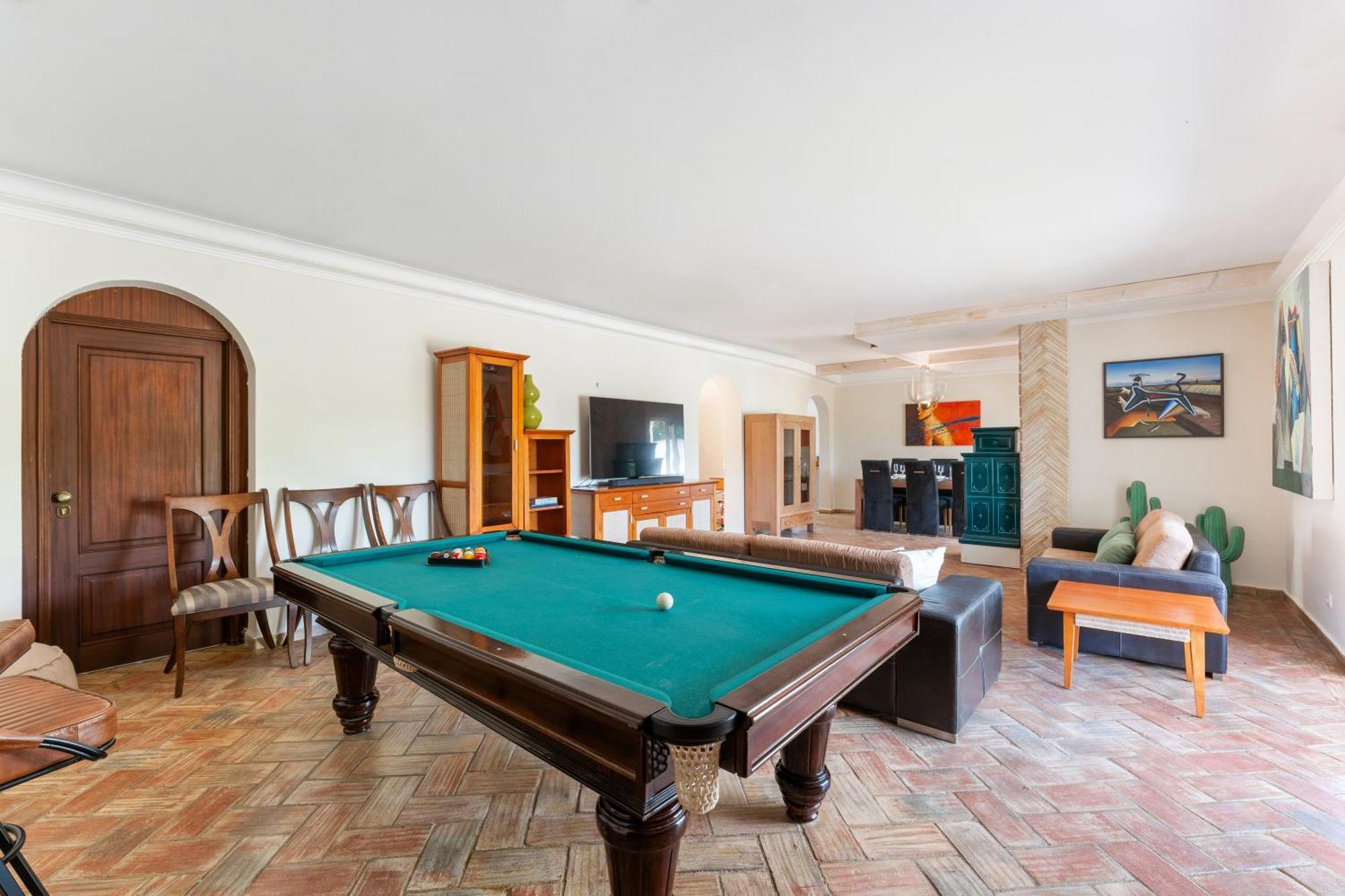 Casa Madeira, Boutique Lagos